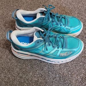Running shoes